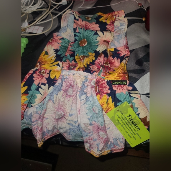 Nwt, new, Medium Dog Dress - Picture 2 of 3